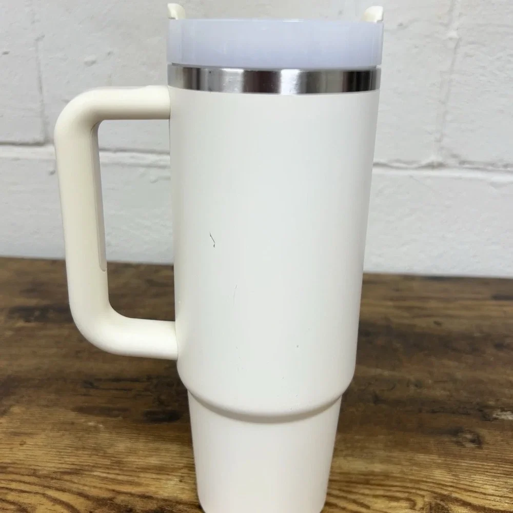 STANLEY THE FLOWSTATE QUENCHER H2.0 30oz TUMBLER - CREAM Frost White‎ - Picture 5 of 9